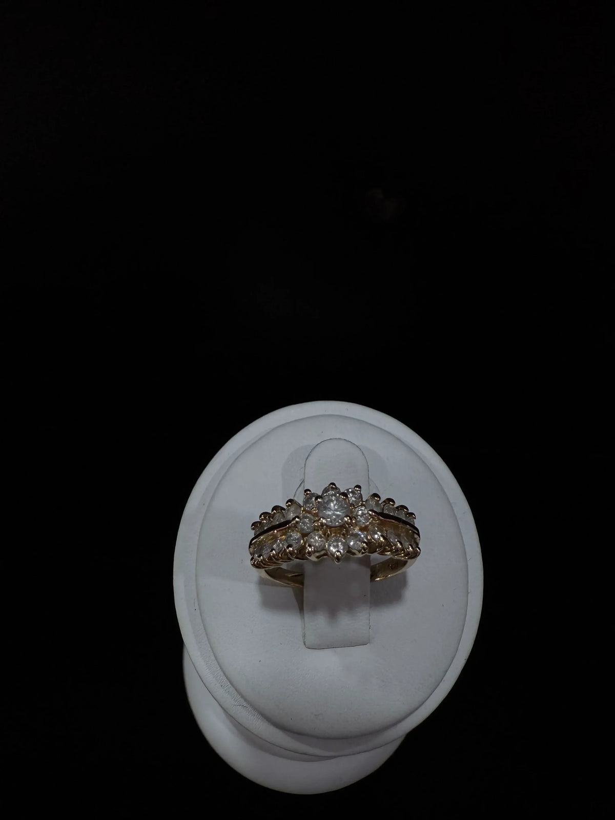 Multi Row Cluster Ring image 0